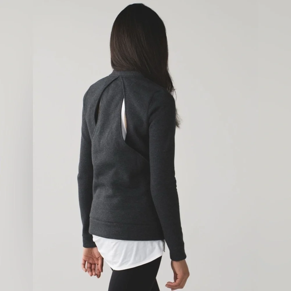 Lululemon & go Endeavor Cut Out Long Sleeve Sweater Pullover